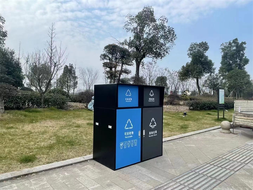 智能垃圾分類箱