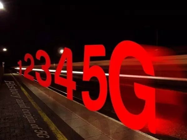 5G大時代來臨！國內(nèi)首個5G基站廣州開通